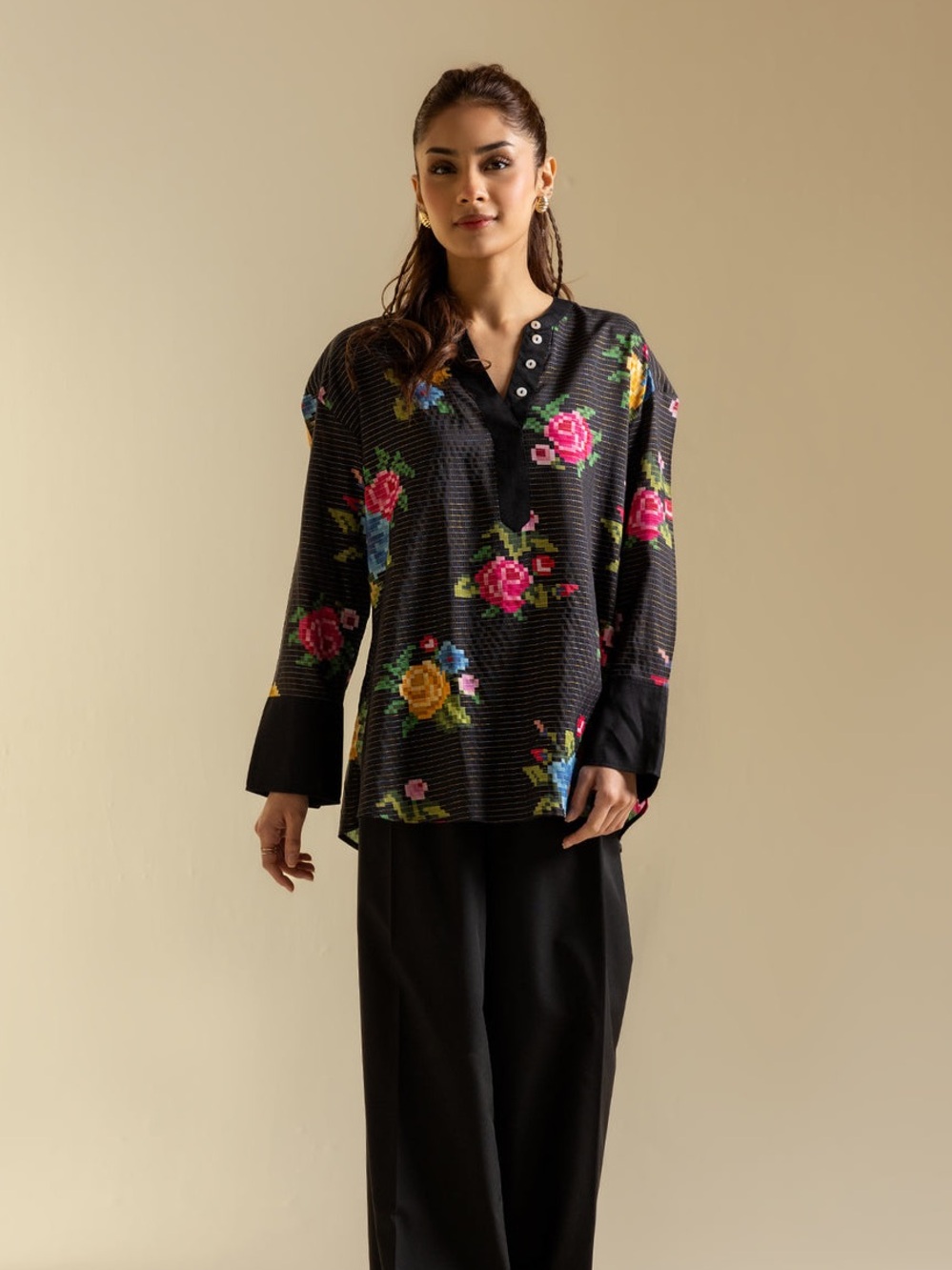 ETHNC Grid Pattern Floral Tunic
